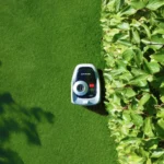 Robot Cortacésped sin cables perimetrales Segway Navimow Serie i 105E - (500 m² + Garaje GRATIS)
