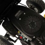 Tractor Cortacésped Con Recolector Alpina AT4 84 A con motor ST 350