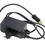 Worx Landroid WR167E - Robot cortacésped con perímetro batería 20V y 4Ah - M700 2.0