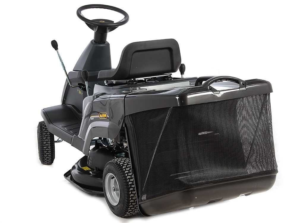 Tractor cortacésped Alpina AT2 66 QA - Motor 224 cc - Recogedor Tractor cortacésped Alpina AT2 66 QA - Motor 224 cc - Recogedor