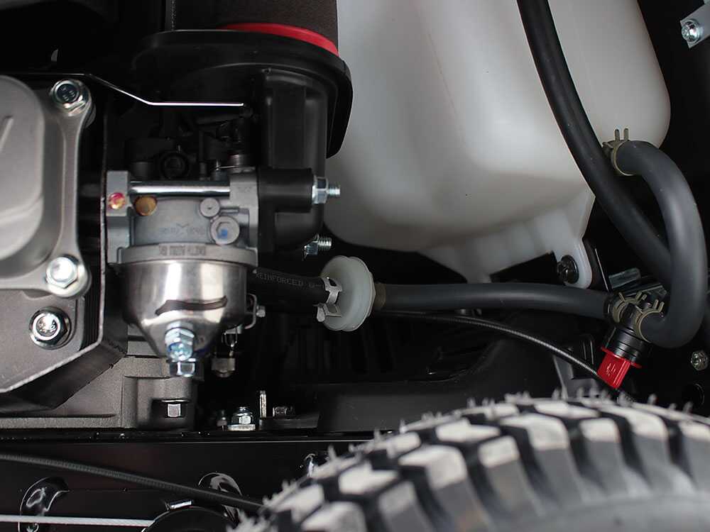 Tractor cortacésped Alpina AT2 66 QA - Motor 224 cc - Recogedor Tractor cortacésped Alpina AT2 66 QA - Motor 224 cc - Recogedor