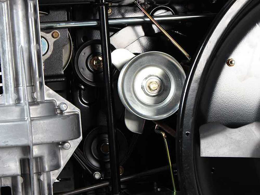 Tractor cortacésped Troy-Bilt TB 60T-R SELECT - Recogedor - Motor 196cc Tractor cortacésped Troy-Bilt TB 60T-R SELECT - Recogedor - Motor 196cc